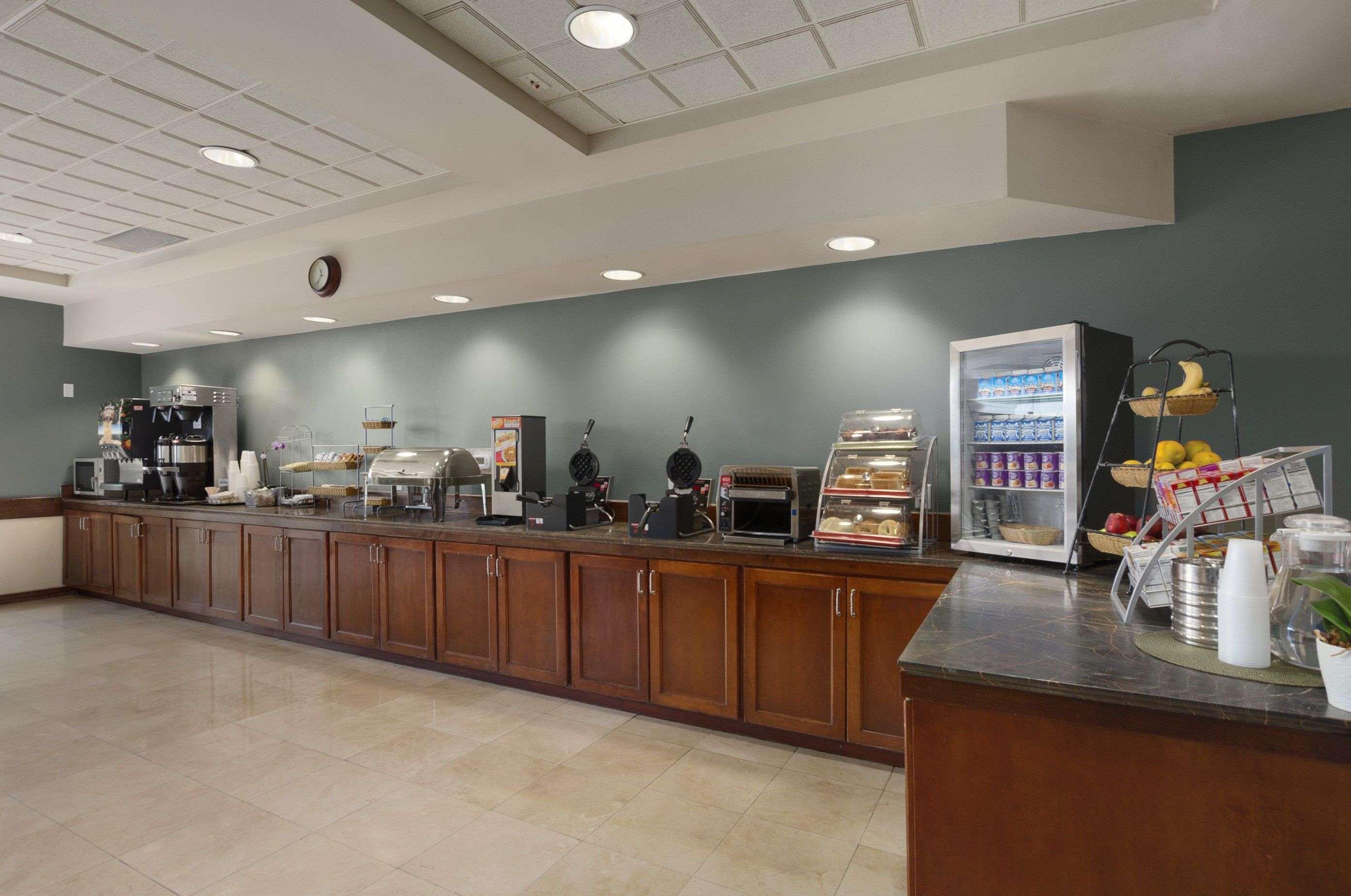 Hotel Wingate By Wyndham And Williamson Conference Center à Round Rock Extérieur photo