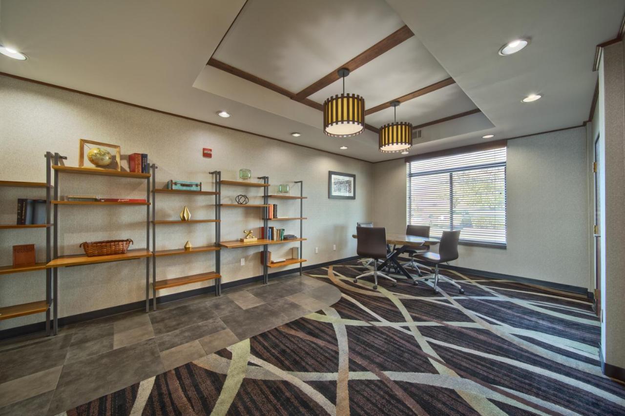 Hotel Wingate By Wyndham And Williamson Conference Center à Round Rock Extérieur photo